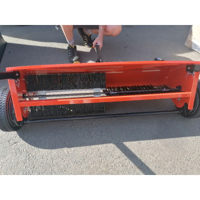 HUSQVARNA vozík 112 cm SWEEPER sběrný